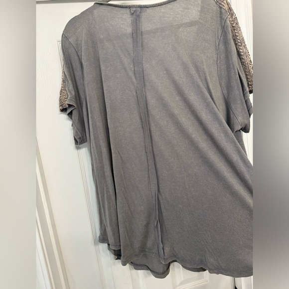 Kori brand top, NWT, size 1X - Picture 3 of 3